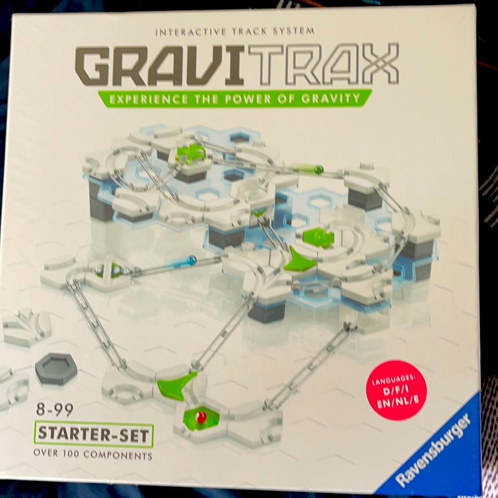 Gravitrax interactive track system